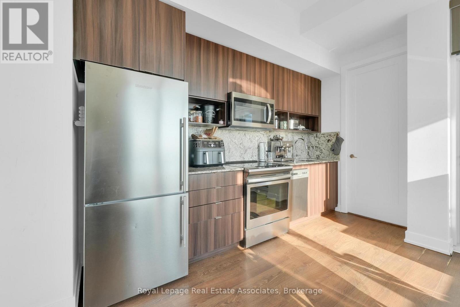 Ph22 - 9 Mabelle Avenue, Toronto, Ontario  M9A 0E1 - Photo 14 - W12502306