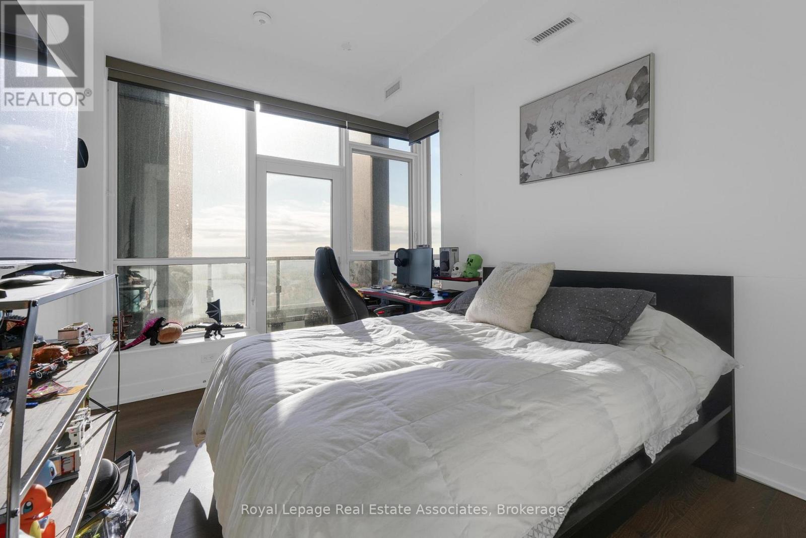 Ph22 - 9 Mabelle Avenue, Toronto, Ontario  M9A 0E1 - Photo 23 - W12502306