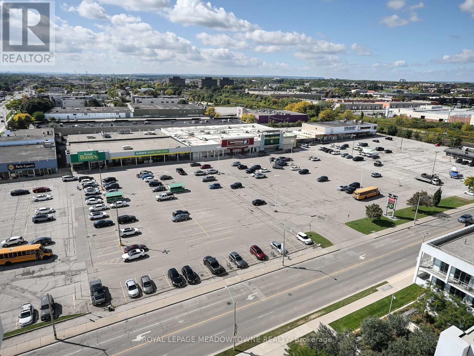 1210 - 55 Speers Road, Oakville, Ontario  L6K 0H9 - Photo 15 - W12502308