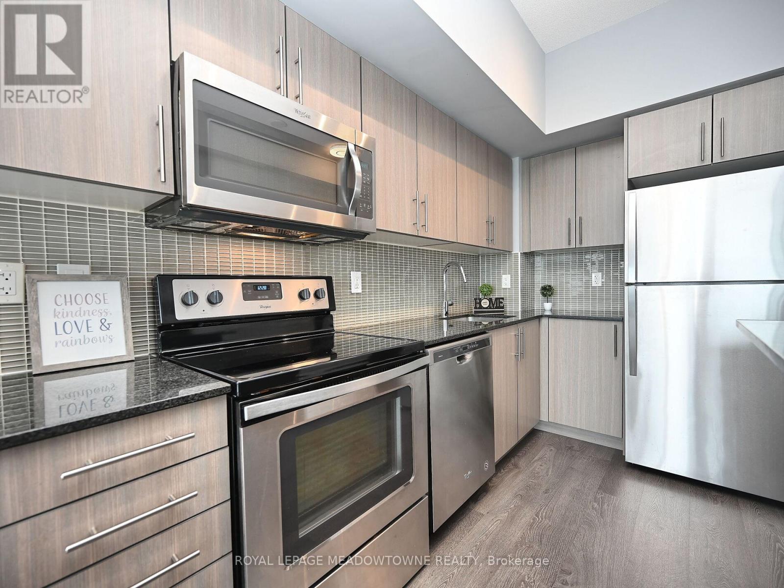 1210 - 55 Speers Road, Oakville, Ontario  L6K 0H9 - Photo 22 - W12502308