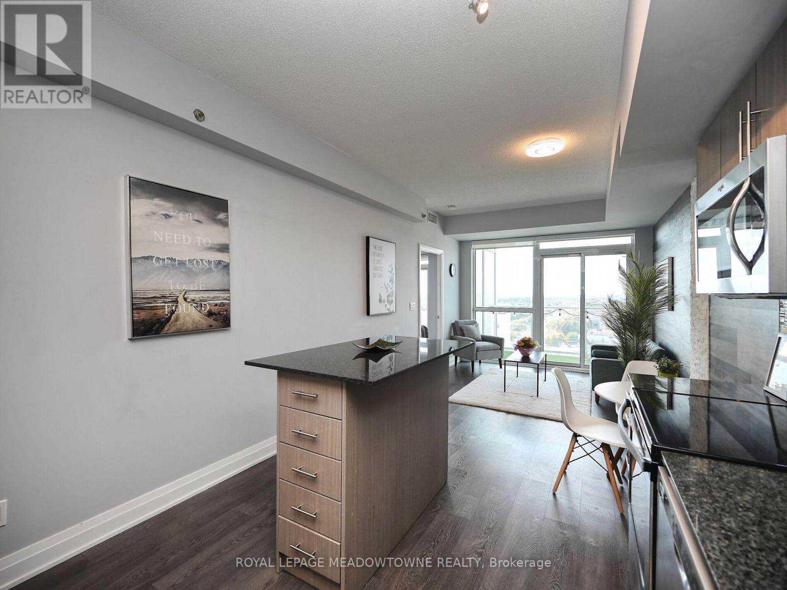 1210 - 55 Speers Road, Oakville, Ontario  L6K 0H9 - Photo 26 - W12502308