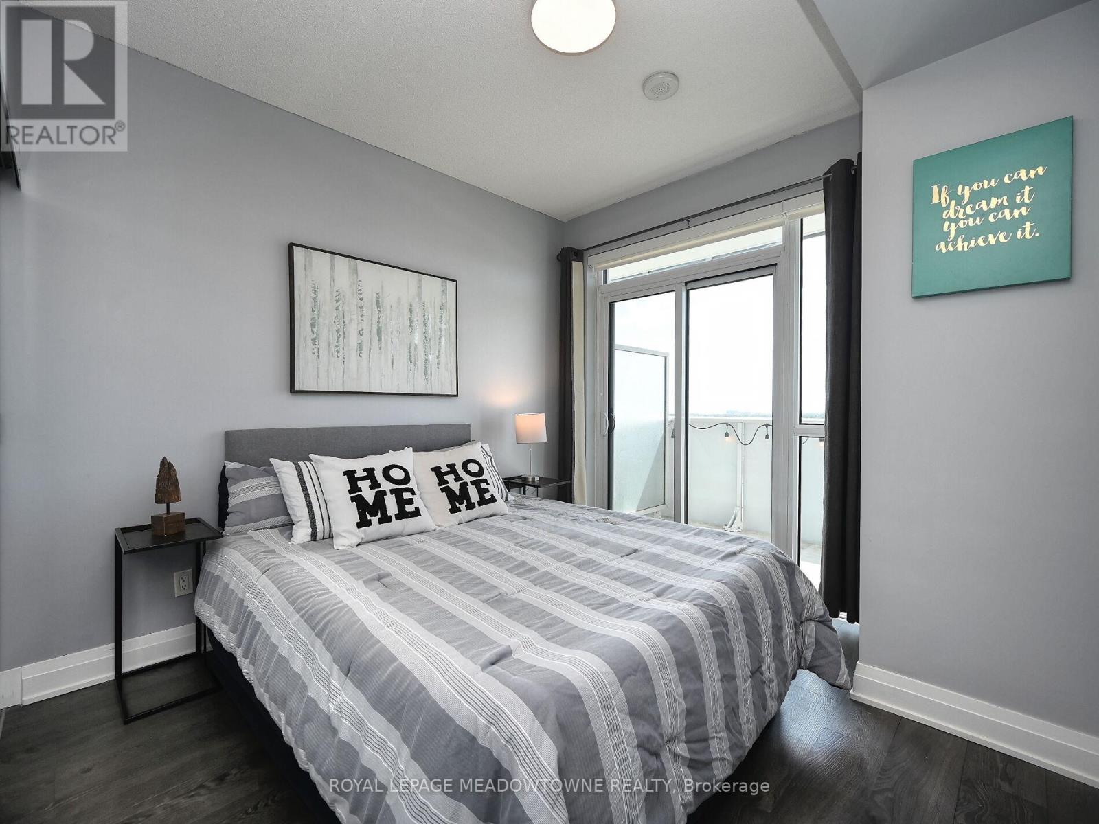 1210 - 55 Speers Road, Oakville, Ontario  L6K 0H9 - Photo 30 - W12502308