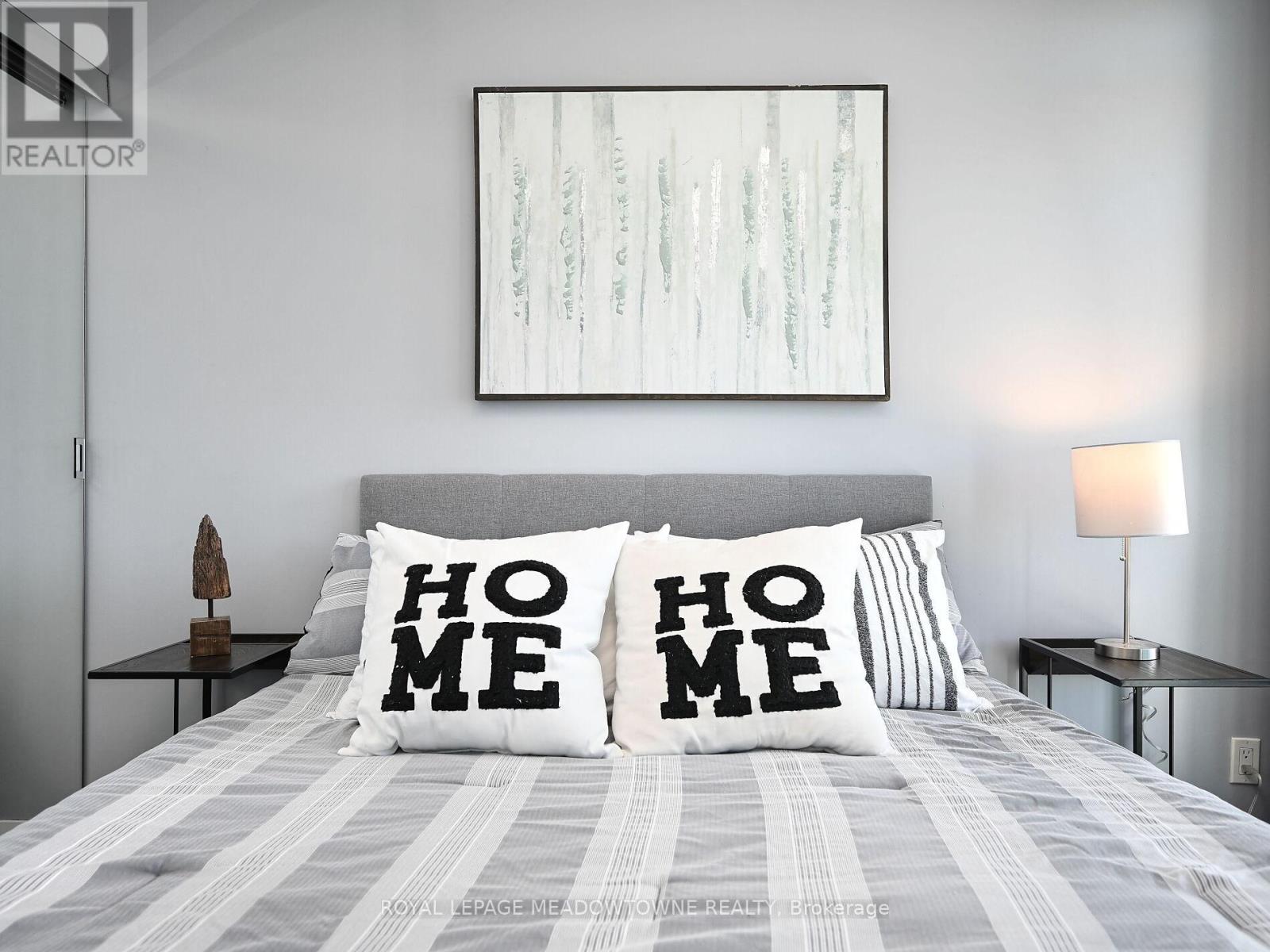 1210 - 55 Speers Road, Oakville, Ontario  L6K 0H9 - Photo 32 - W12502308