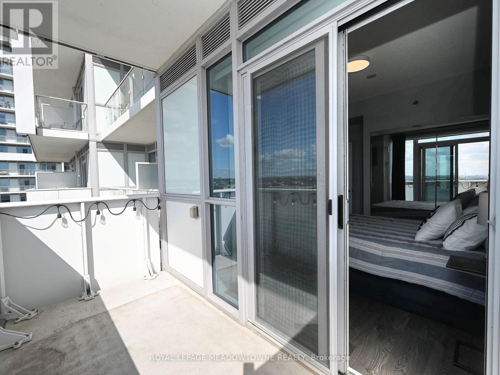 1210 - 55 Speers Road, Oakville, Ontario  L6K 0H9 - Photo 34 - W12502308