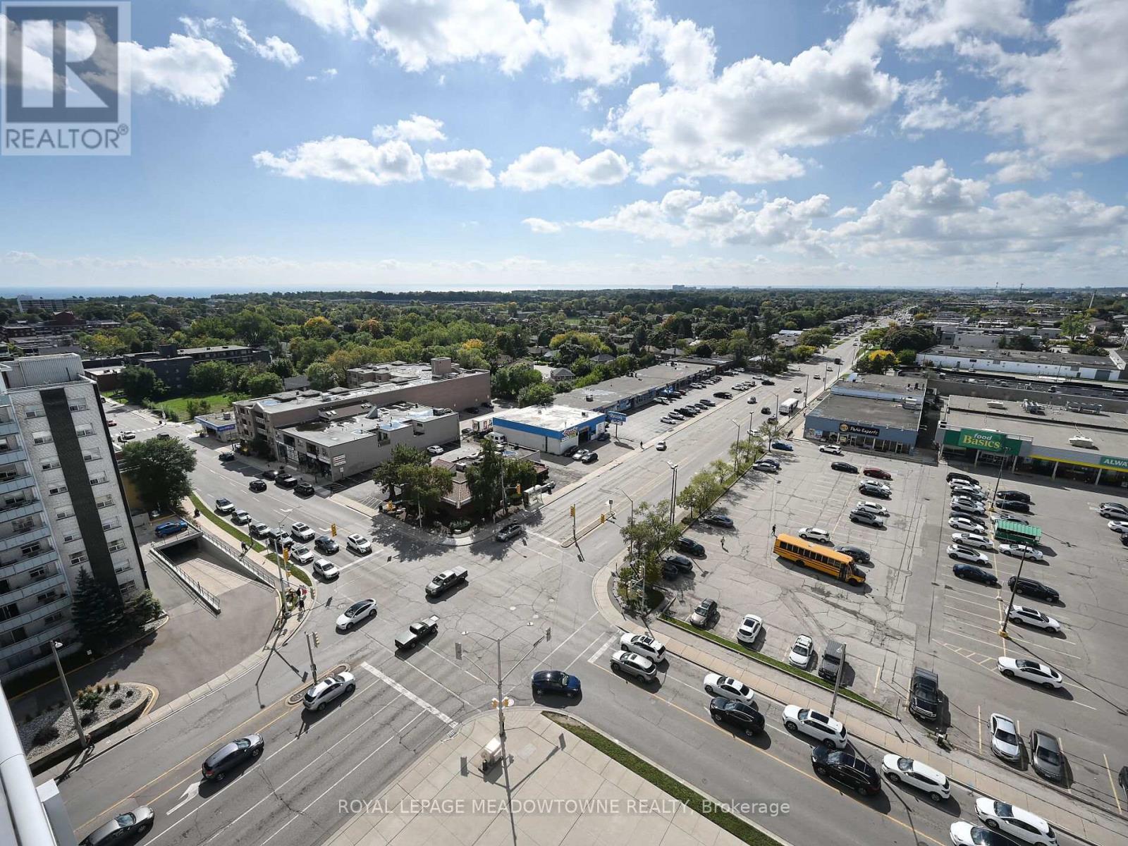 1210 - 55 Speers Road, Oakville, Ontario  L6K 0H9 - Photo 37 - W12502308