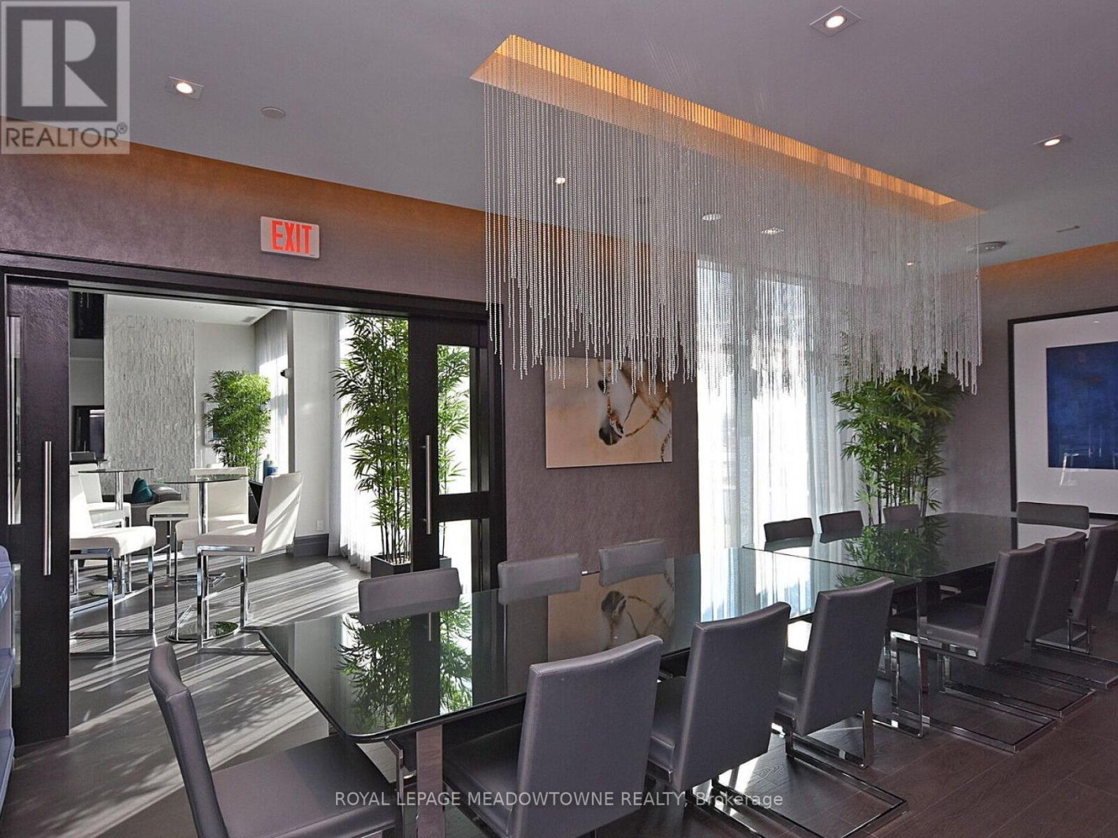 1210 - 55 Speers Road, Oakville, Ontario  L6K 0H9 - Photo 45 - W12502308