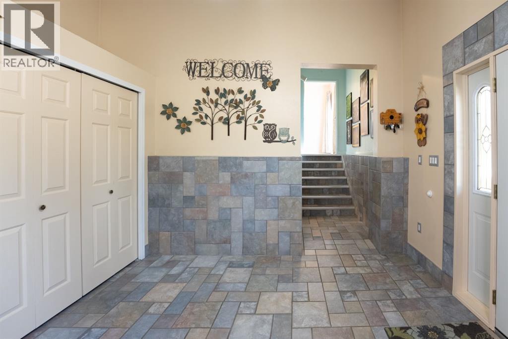 329 2 Avenue Ne, Milk River, Alberta  T0K 1M0 - Photo 8 - A2252561