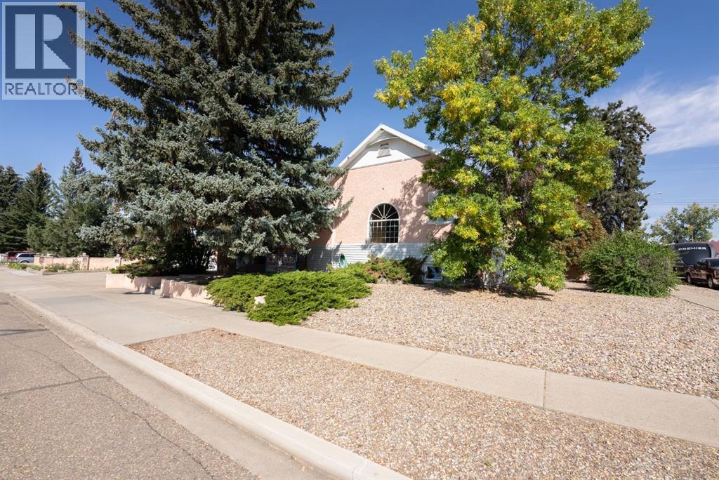 329 2 Avenue Ne, Milk River, Alberta  T0K 1M0 - Photo 48 - A2252561