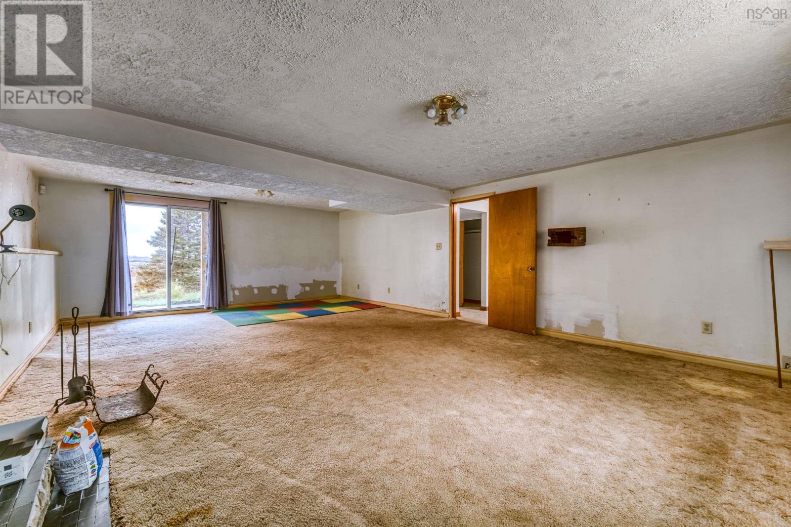 129 Regal Road, Dartmouth, Nova Scotia  B2W 4H7 - Photo 36 - 202525038