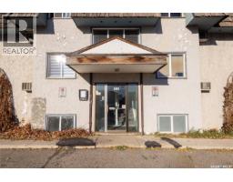 24 3809 Luther Place E West College Park, Saskatoon, Ca