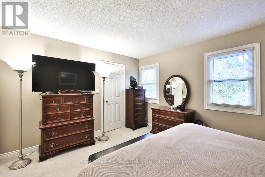 2 - 2318 Marine Drive, Oakville, Ontario  L6L 1C3 - Photo 20 - W12497568