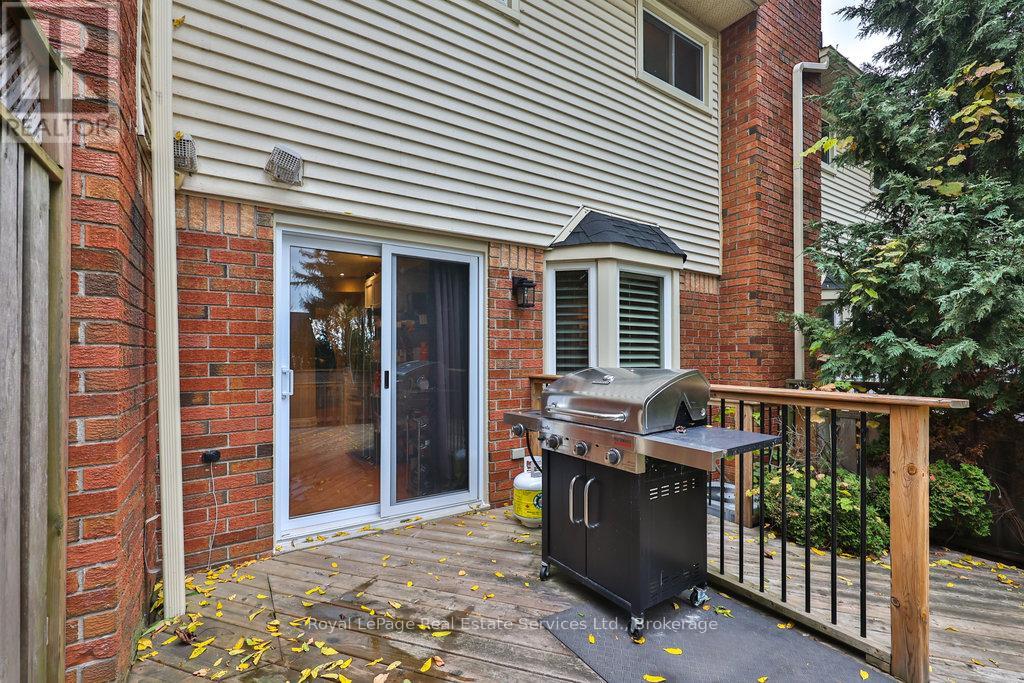 2 - 2318 Marine Drive, Oakville, Ontario  L6L 1C3 - Photo 34 - W12497568