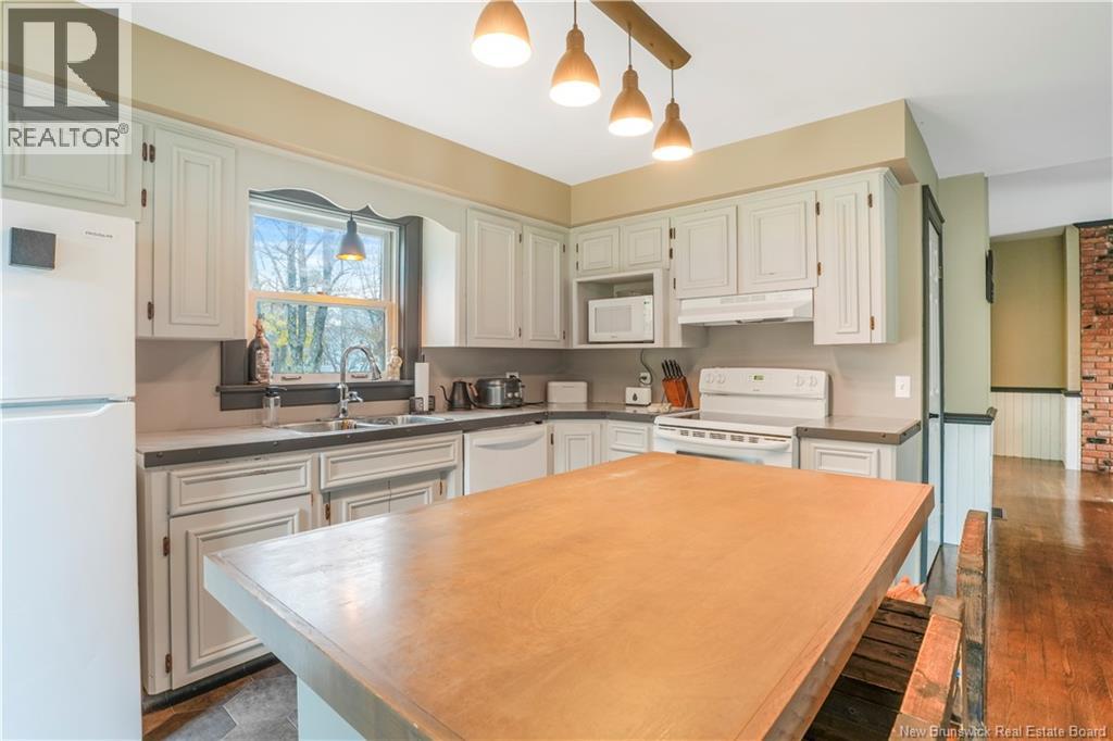 292 Sunset Drive, Fredericton, New Brunswick  E3A 1A9 - Photo 13 - NB129512