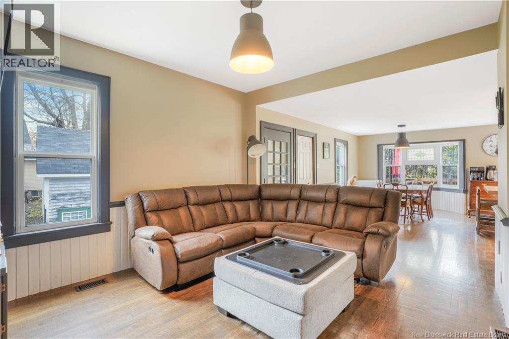 292 Sunset Drive, Fredericton, New Brunswick  E3A 1A9 - Photo 5 - NB129512