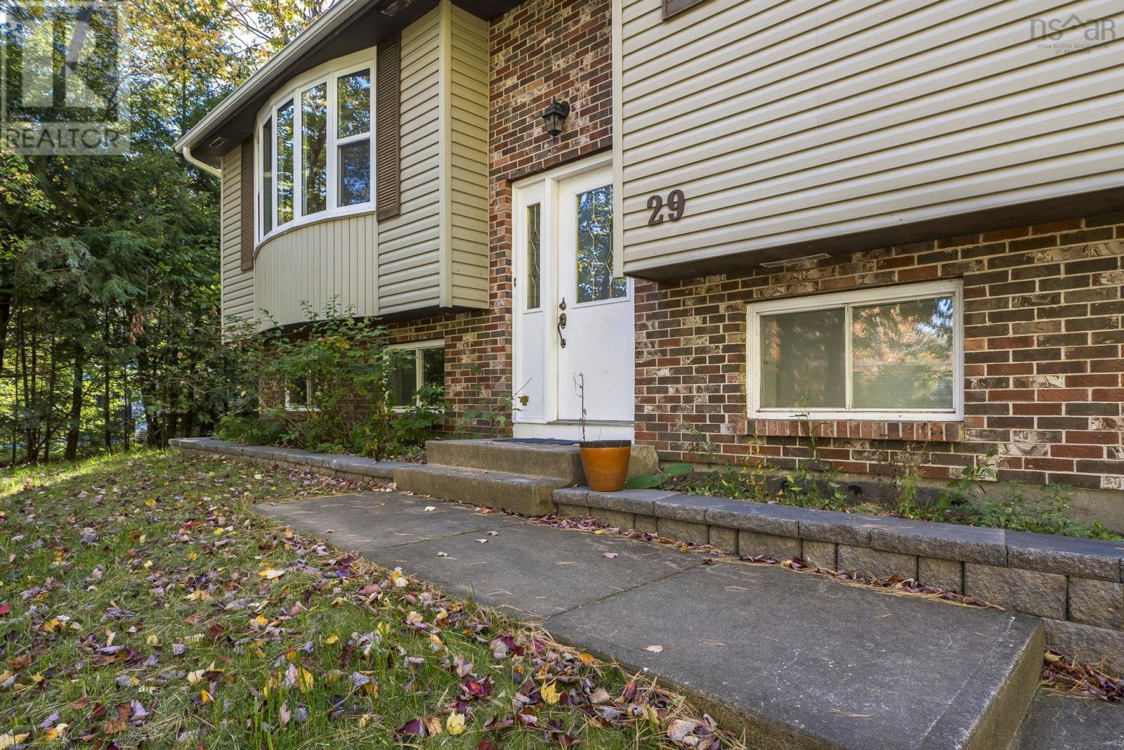 29 Concord Avenue, Fall River, Nova Scotia  B2T 1E7 - Photo 2 - 202526034