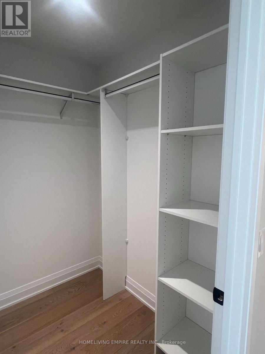 221 - 505 Glencairn Avenue, Toronto, Ontario  M6B 0B2 - Photo 6 - C12502386