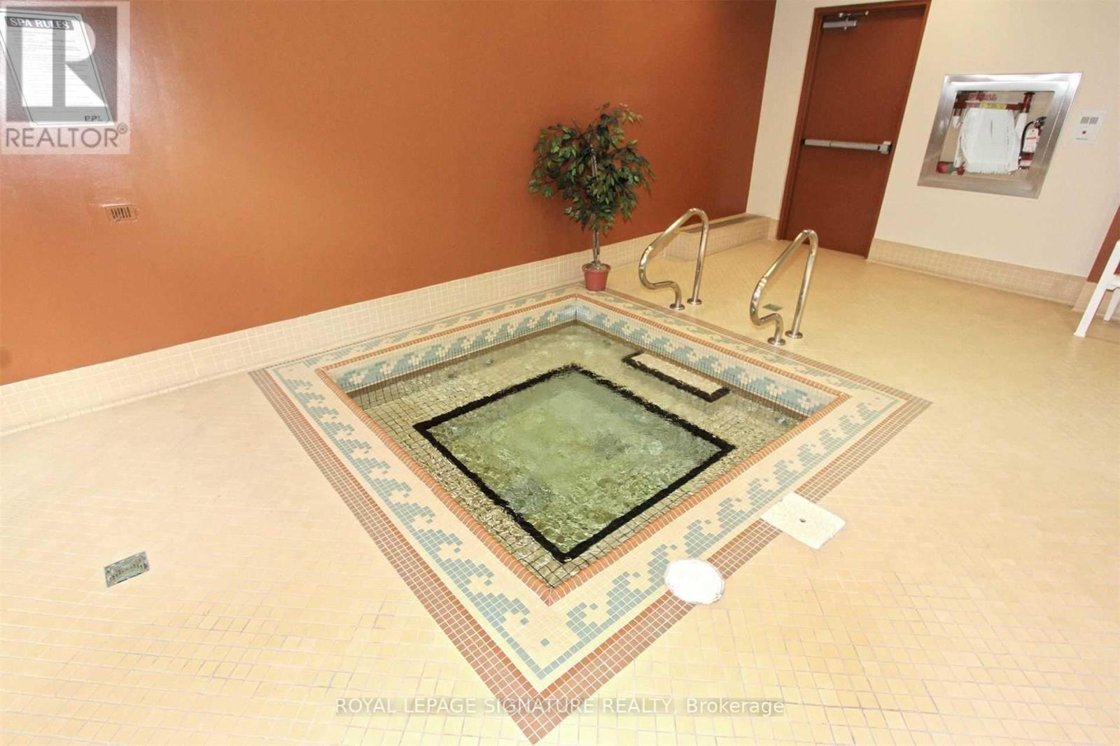 3001 - 373 Front Street W, Toronto, Ontario  M5V 3R7 - Photo 4 - C12502460