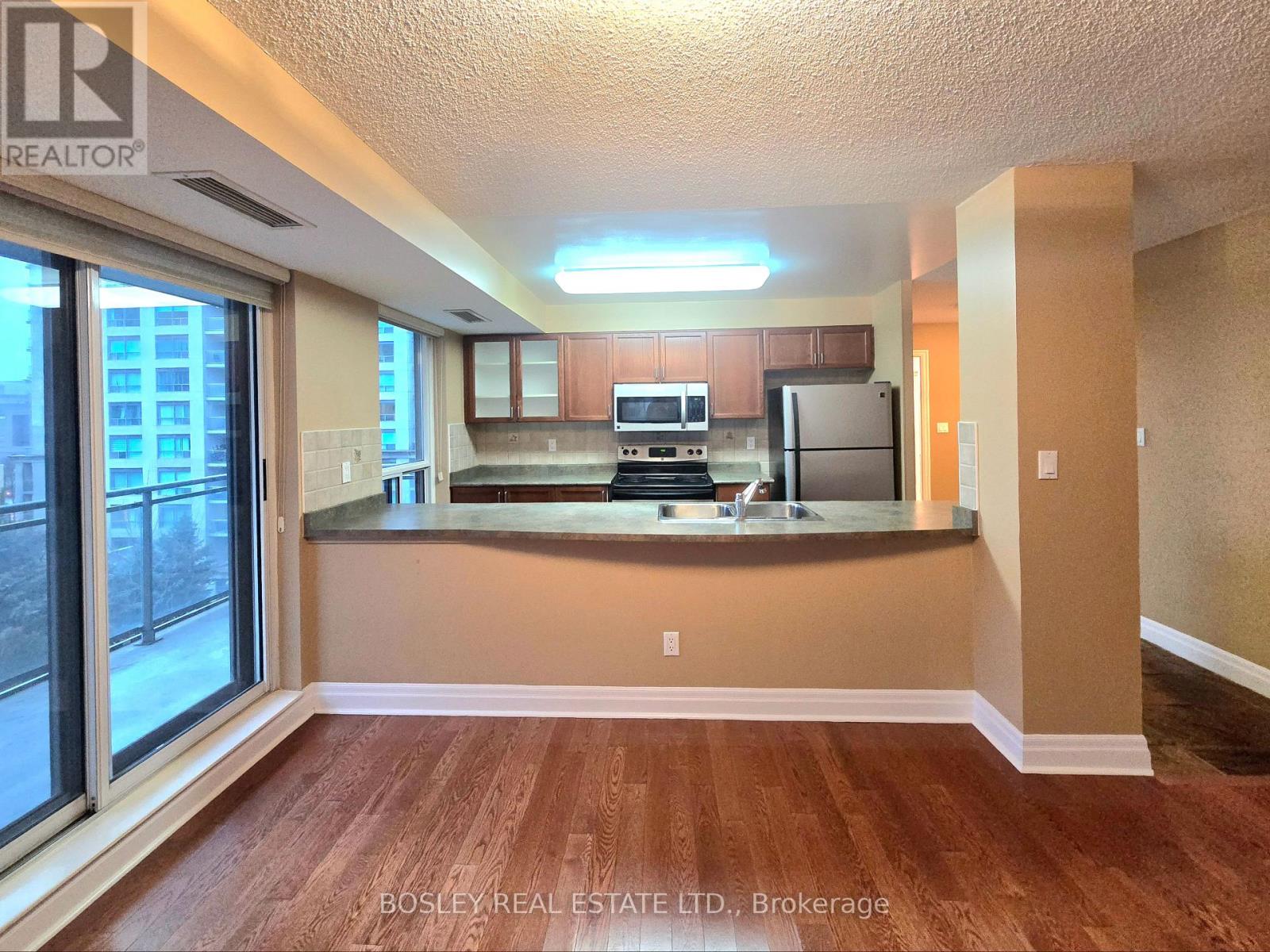 615 - 188 Doris Avenue, Toronto, Ontario  M2N 6Z5 - Photo 4 - C12502502