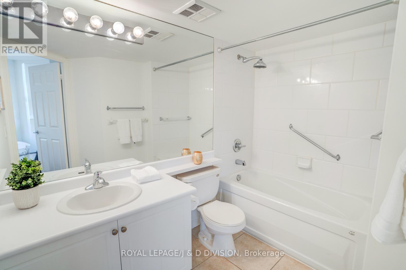 601 - 451 Rosewell Avenue, Toronto, Ontario  M4R 2H8 - Photo 22 - C12502506