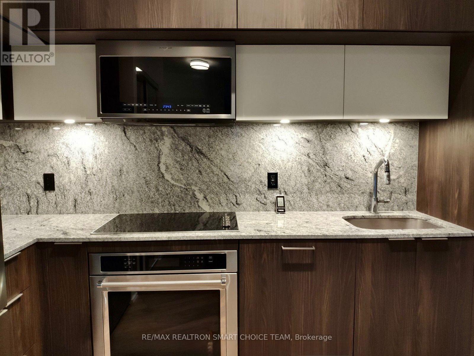 1033 - 25 Adra Grado Way, Toronto, Ontario  M2J 0H6 - Photo 10 - C12502604