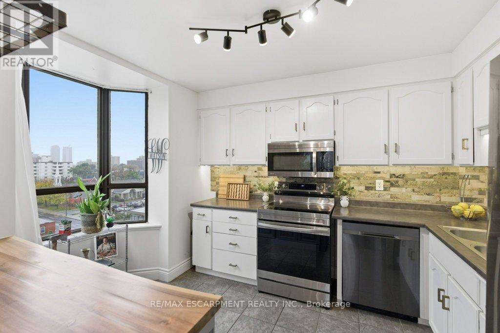 701 - 432 Main Street, Hamilton, Ontario  L8N 1J9 - Photo 12 - X12502186