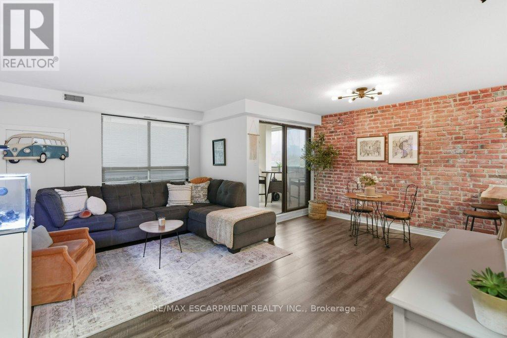 701 - 432 Main Street, Hamilton, Ontario  L8N 1J9 - Photo 6 - X12502186