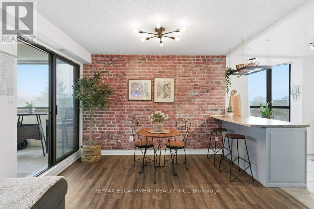 701 - 432 Main Street, Hamilton, Ontario  L8N 1J9 - Photo 9 - X12502186