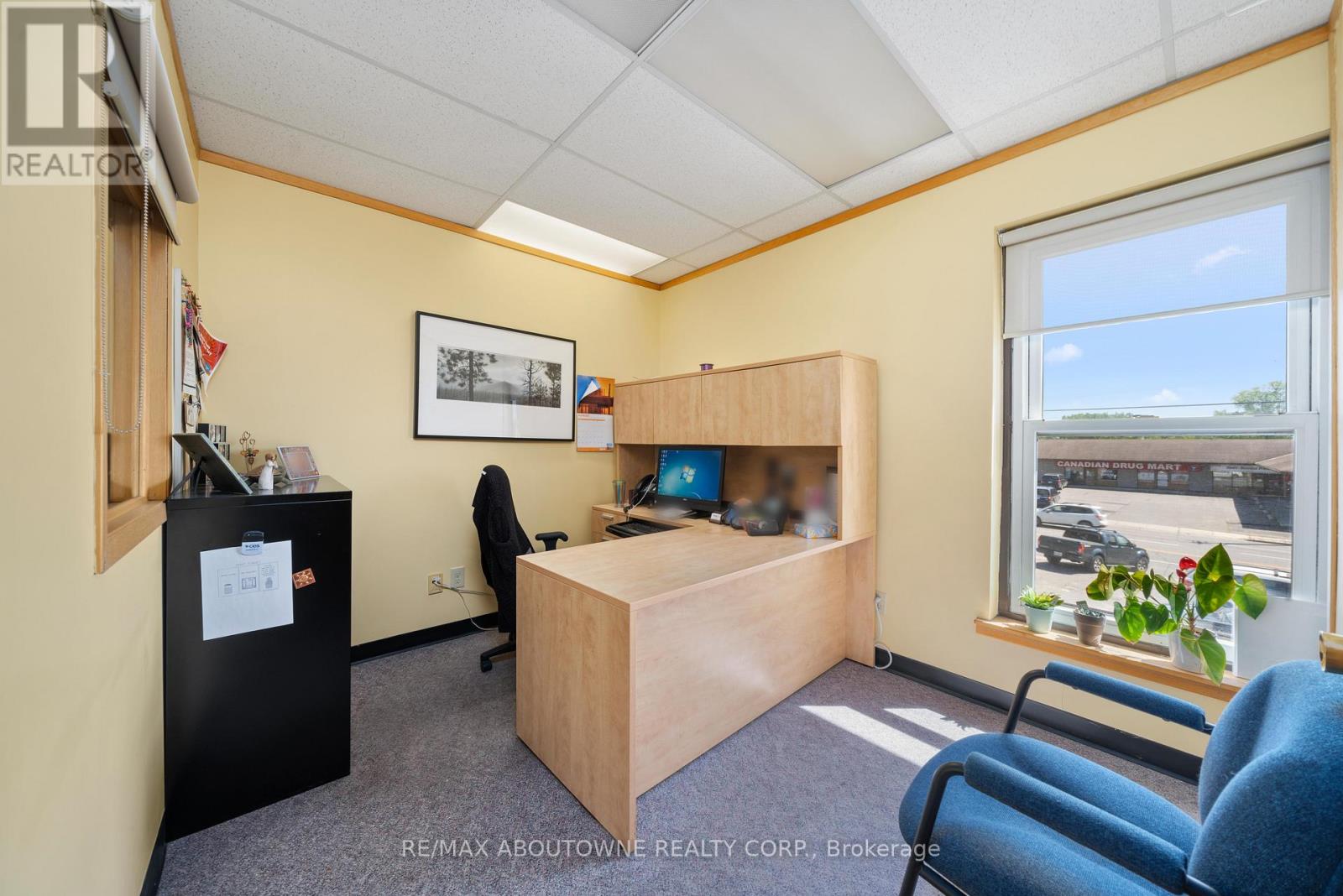 2 - 54 Dundas Street E, Belleville, Ontario  K8N 1B8 - Photo 11 - X12502190