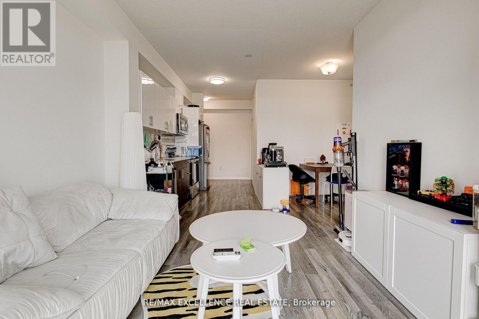 1402 - 128 King Street N, Waterloo, Ontario  N2J 0E9 - Photo 12 - X12502250