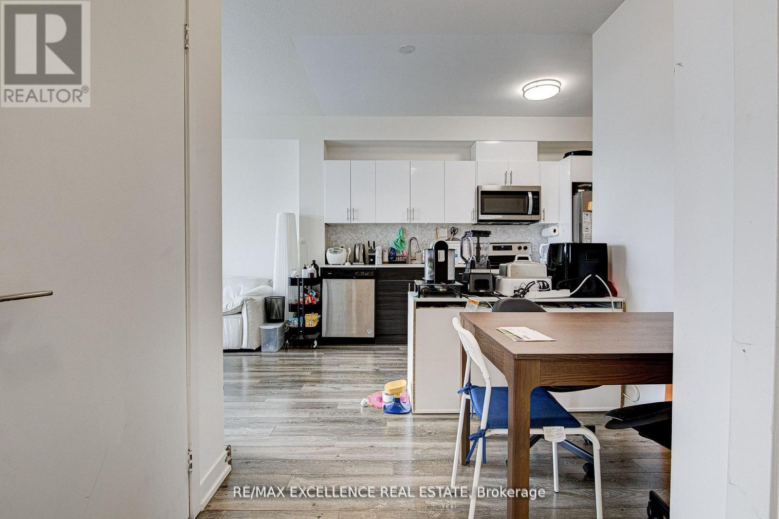 1402 - 128 King Street N, Waterloo, Ontario  N2J 0E9 - Photo 15 - X12502250