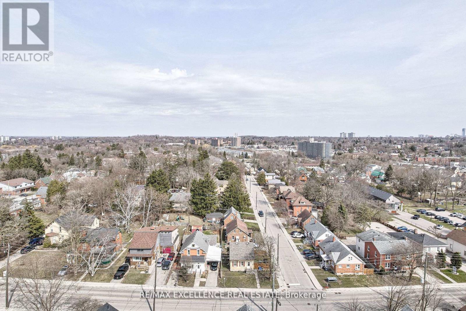 1402 - 128 King Street N, Waterloo, Ontario  N2J 0E9 - Photo 32 - X12502250