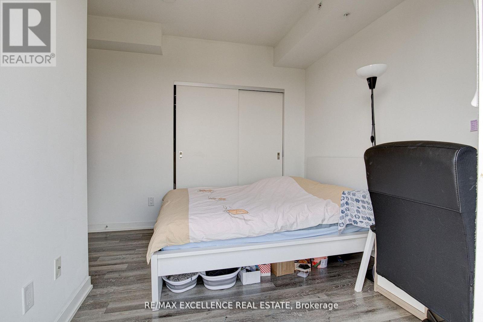 1402 - 128 King Street N, Waterloo, Ontario  N2J 0E9 - Photo 33 - X12502250