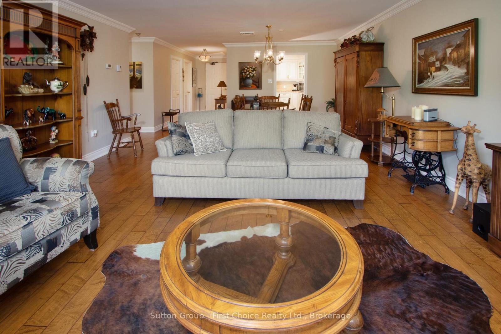 206 - 30 Front Street, Stratford, Ontario  N5A 7S3 - Photo 13 - X12322524