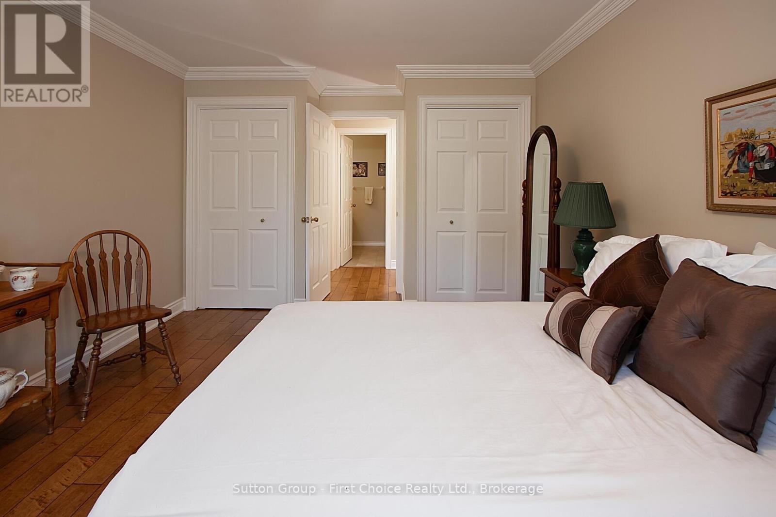 206 - 30 Front Street, Stratford, Ontario  N5A 7S3 - Photo 22 - X12322524