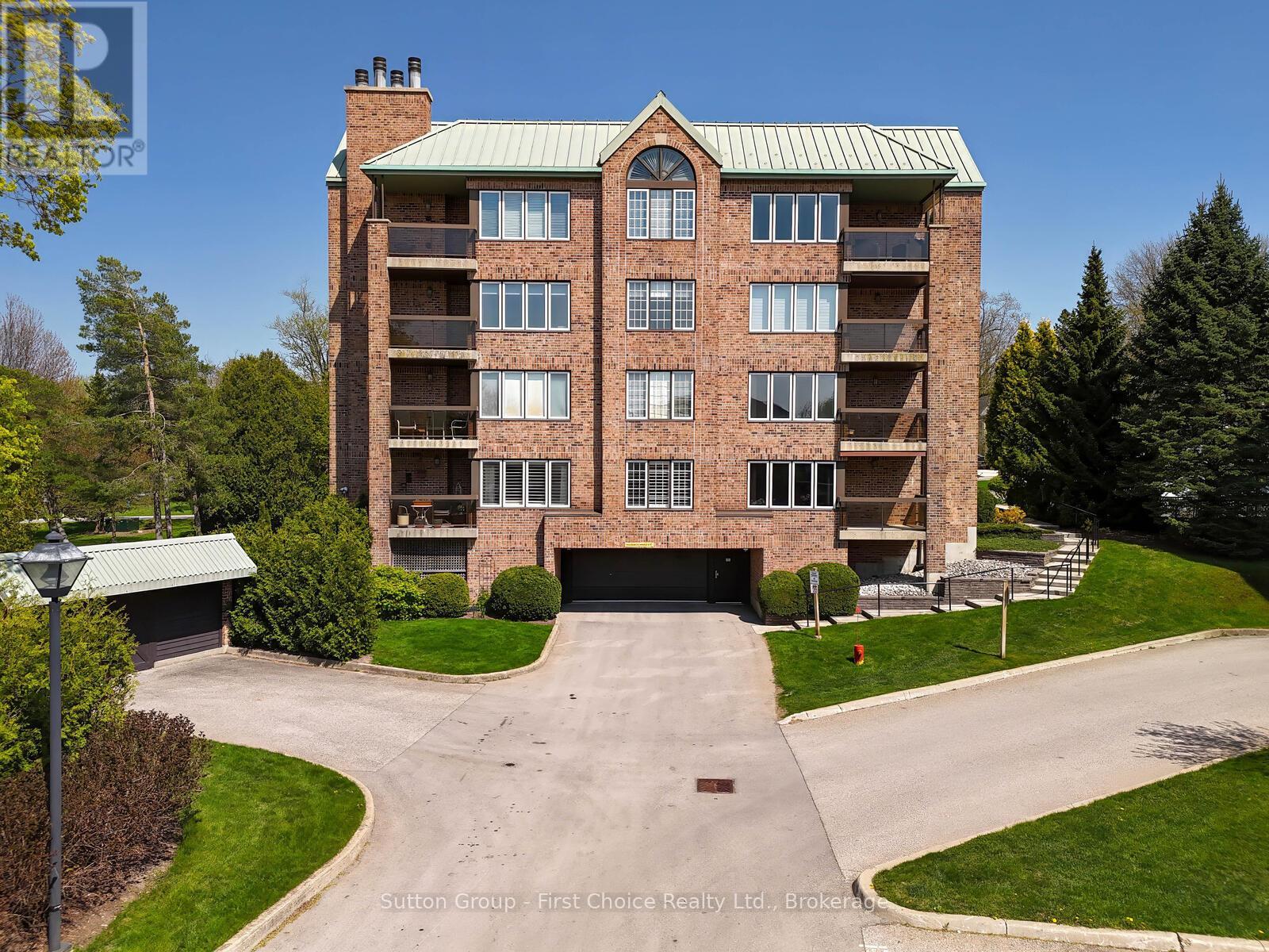 206 - 30 Front Street, Stratford, Ontario  N5A 7S3 - Photo 25 - X12322524