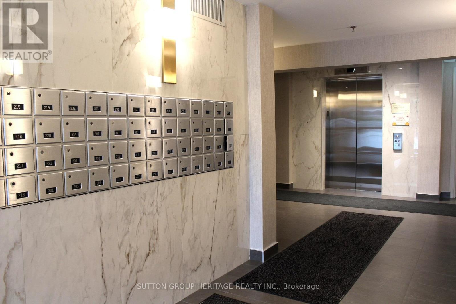 407 - 189 Lake Driveway W, Ajax, Ontario  L1S 7J1 - Photo 2 - E12502334