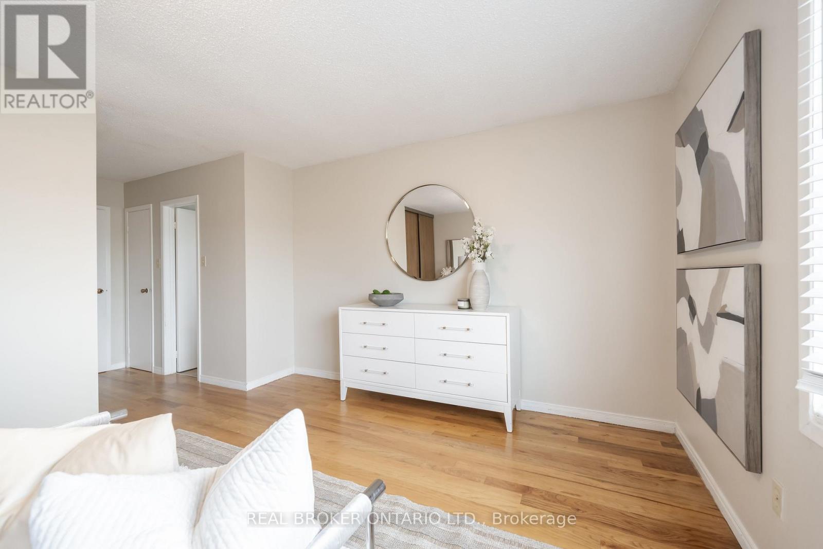 11 Blue Lagoon Court, Toronto, Ontario  M1J 3M3 - Photo 20 - E12502356