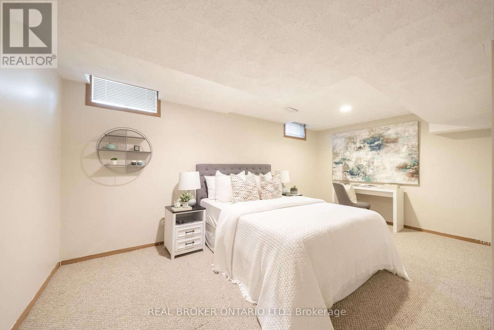 11 Blue Lagoon Court, Toronto, Ontario  M1J 3M3 - Photo 35 - E12502356