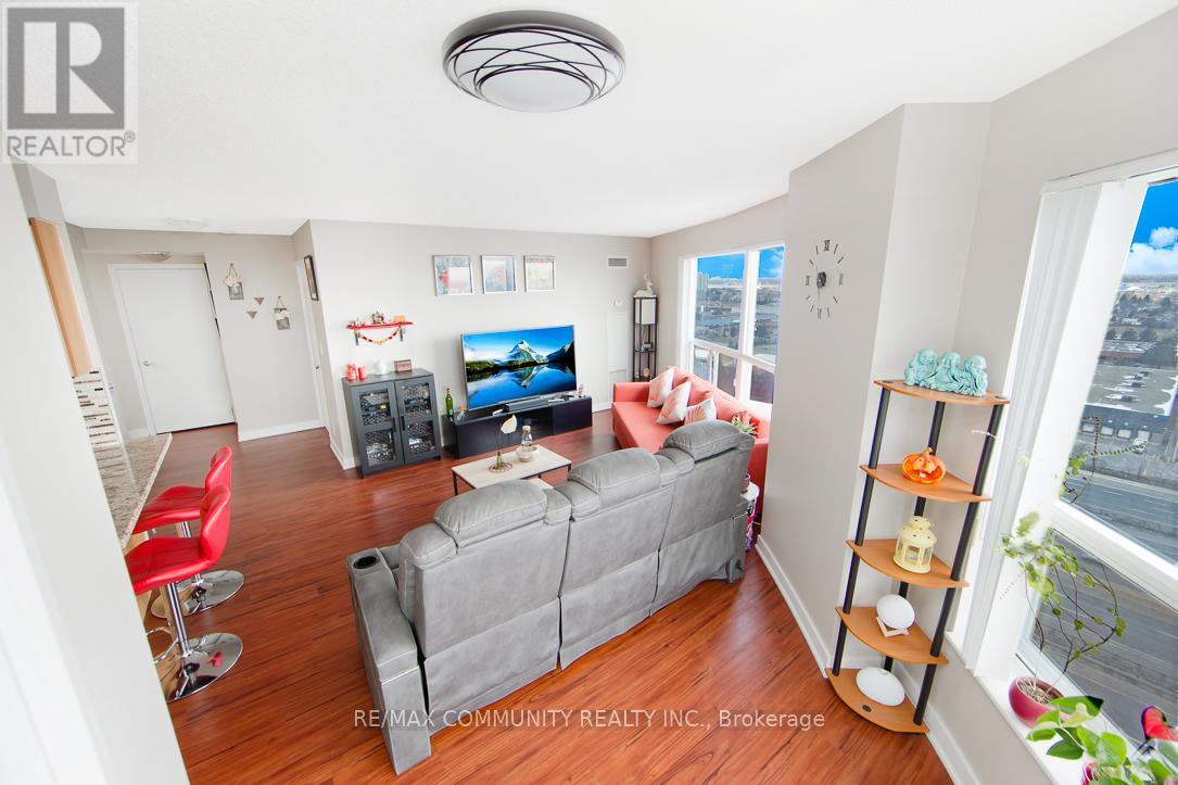 1903 - 38 Lee Centre Drive, Toronto, Ontario  M1H 3J7 - Photo 6 - E12502372