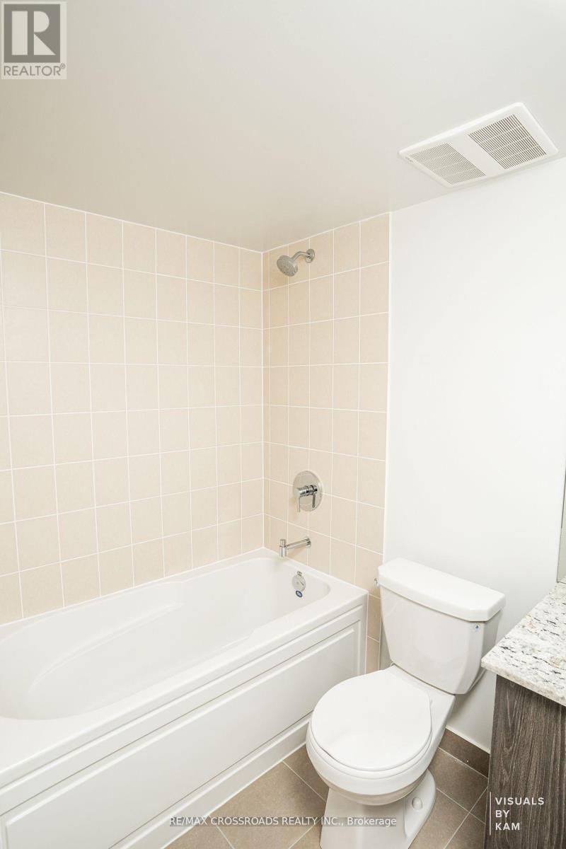 2707 - 20 Meadowglen Place, Toronto, Ontario  M1G 0A8 - Photo 15 - E12502524