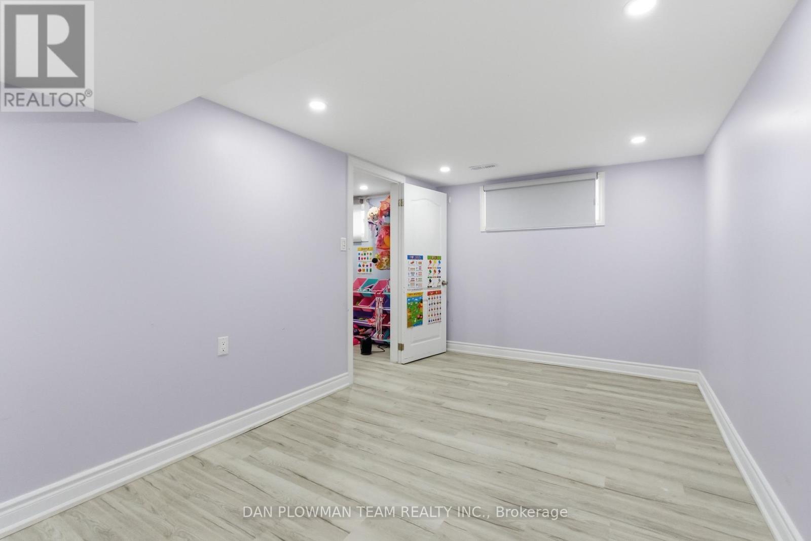 5 Lakeland Crescent, Toronto, Ontario  M1G 2L4 - Photo 33 - E12502560