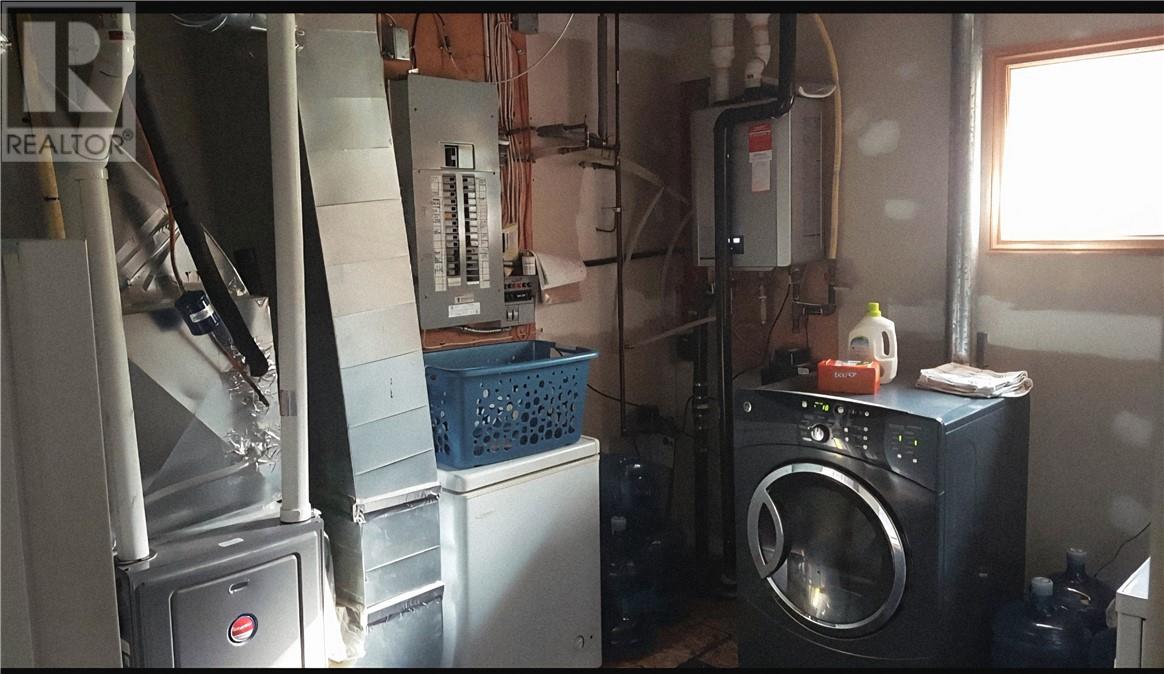 1951 Valleyview, Greater Sudbury, Ontario  P3N 1K9 - Photo 10 - 2123726