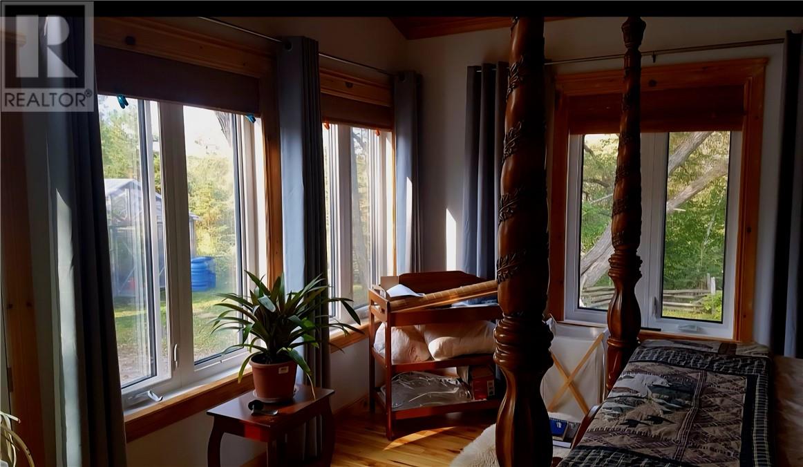 1951 Valleyview, Greater Sudbury, Ontario  P3N 1K9 - Photo 16 - 2123726