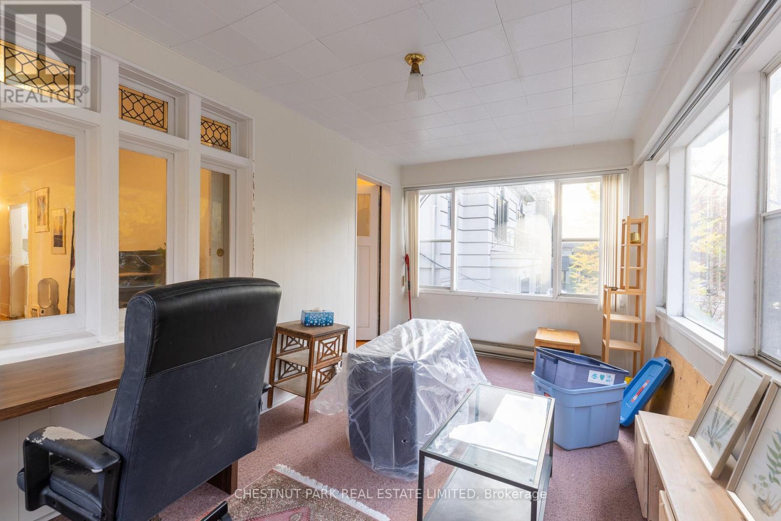 Upper - 35 Gormley Avenue, Toronto, Ontario  M4V 1Y9 - Photo 19 - C12485416