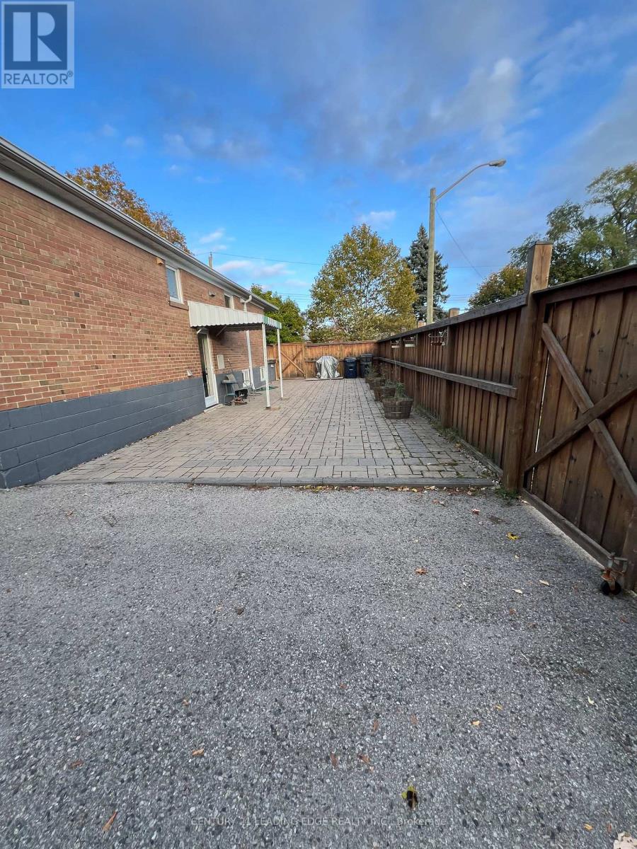 64 Lingarde Drive, Toronto, Ontario  M1R 1X9 - Photo 44 - E12502544