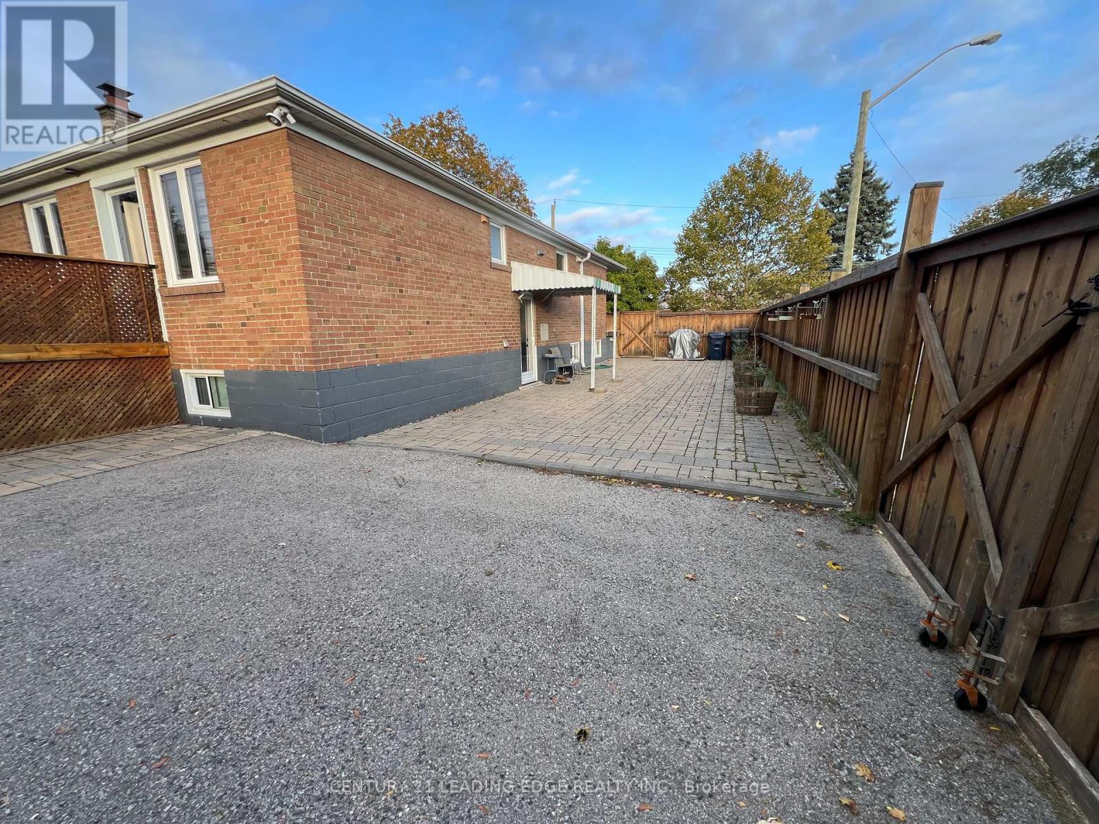 64 Lingarde Drive, Toronto, Ontario  M1R 1X9 - Photo 45 - E12502544