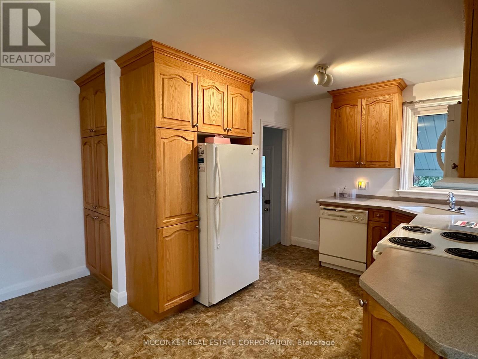 17 Engleburn Place, Peterborough, Ontario  K9H 1C4 - Photo 15 - X12414763