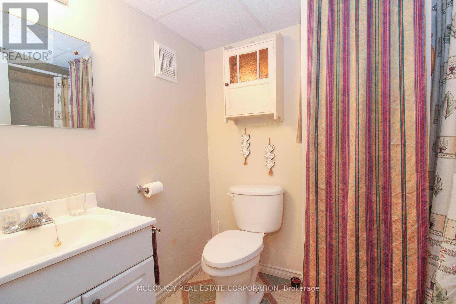 17 Engleburn Place, Peterborough, Ontario  K9H 1C4 - Photo 38 - X12414763