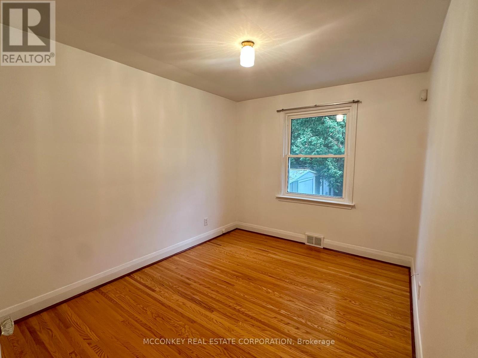 17 Engleburn Place, Peterborough, Ontario  K9H 1C4 - Photo 36 - X12414763