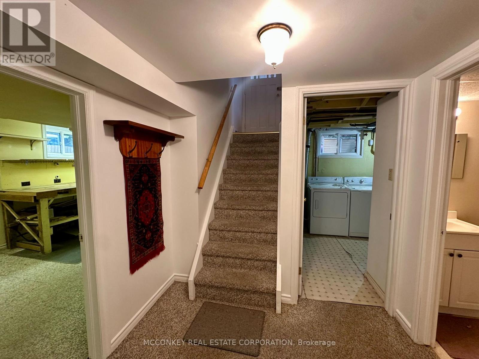 17 Engleburn Place, Peterborough, Ontario  K9H 1C4 - Photo 37 - X12414763